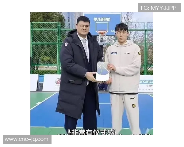 媒体人回顾姚明与杨瀚森的成长之路斯杯见证篮球新星的崛起 媒体人回顾姚明与杨瀚森的成长之路斯杯见证篮球新星的崛起